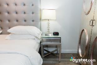 L.a. Sky Boutique Hotel
